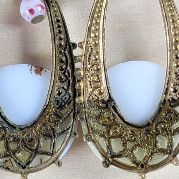 Unsigned Vintage Earrings & Necklace Set Cameo Pink Rose Porcelain Victorian - Picture 7 of 12